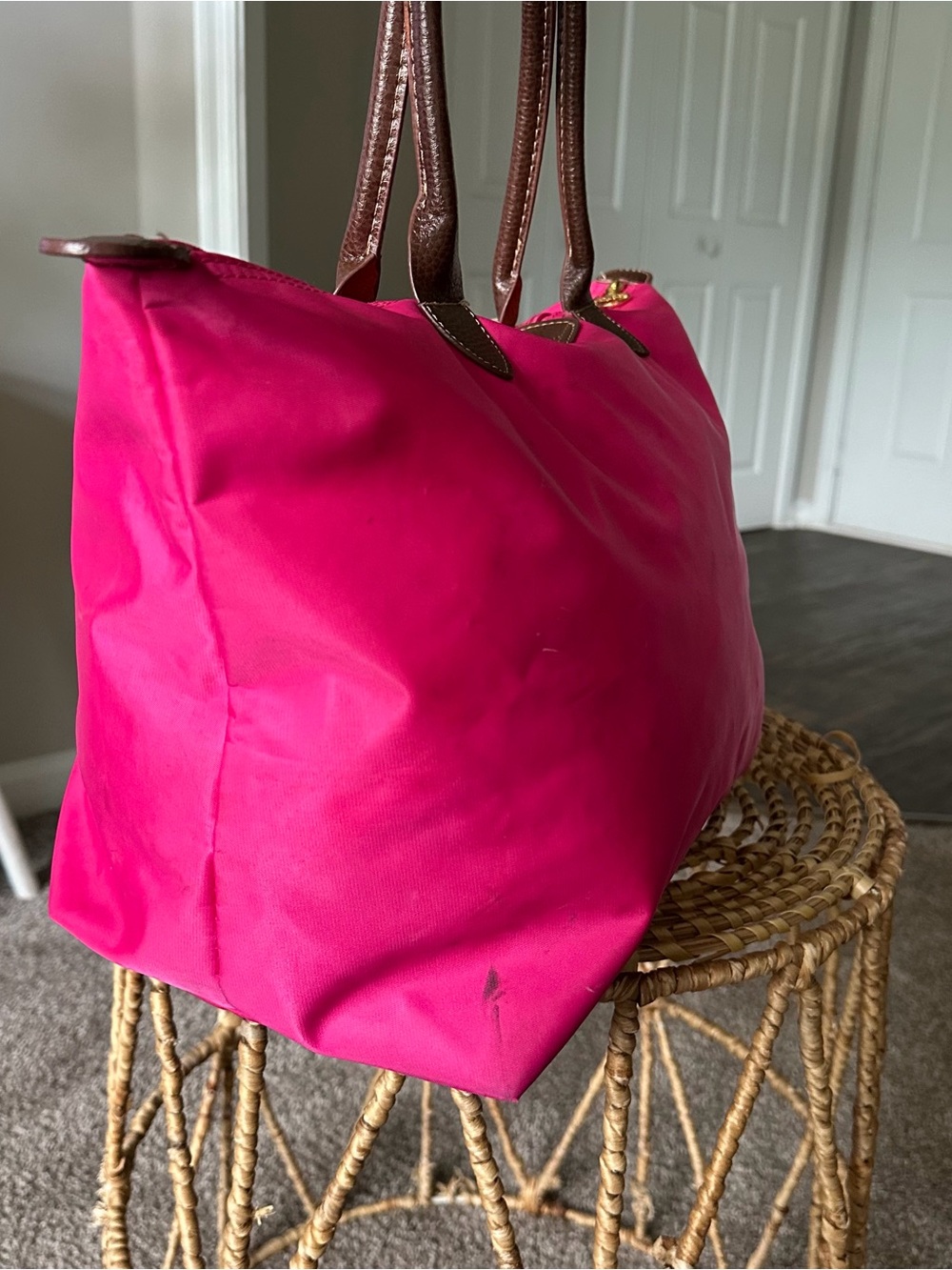 Longchamp Le Pliage Hot Pink Nylon Tote with Brown Leather Trim Large Travel Bag - Picture 4 of 16
